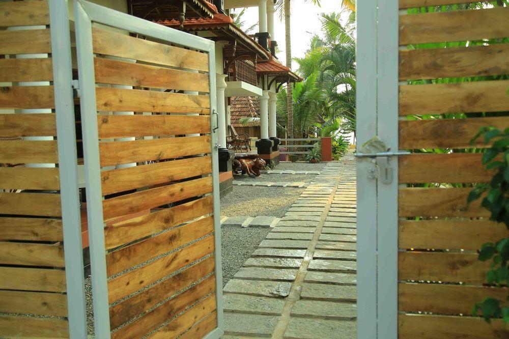 Woodhouse Beach Resort Varkala Eksteriør bilde